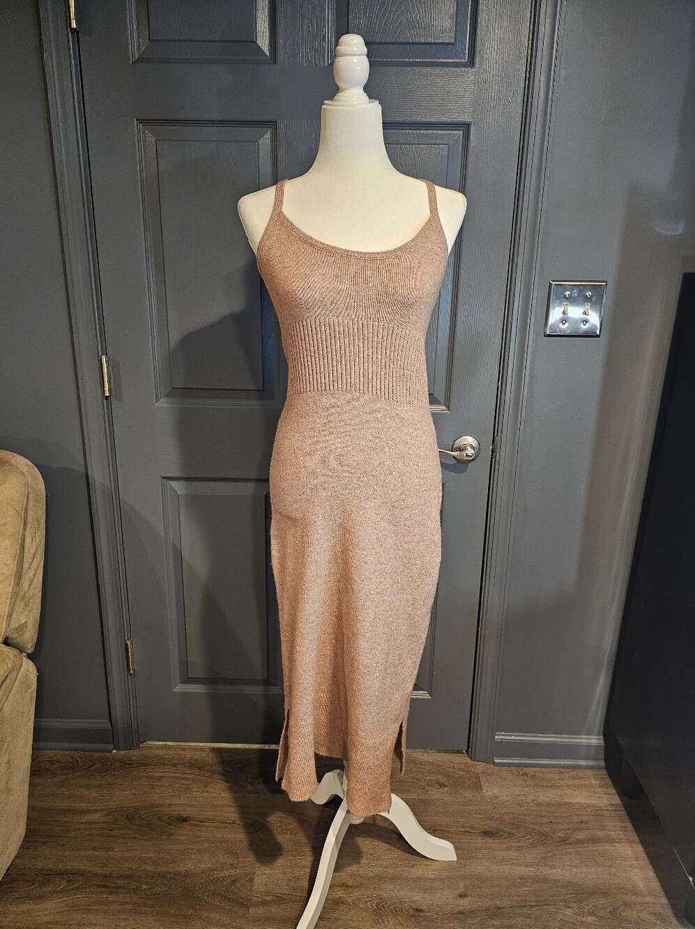 Express Sleeveless Rib-Waist Sweater Midi Dress in Tan Size M